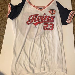 Twins white t-shirt with writing